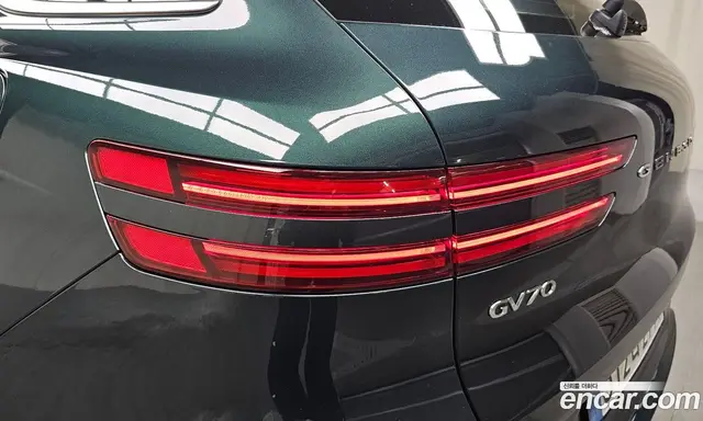 Genesis GV70 2021 2.5 автомат (гидро), миниатюра 9 Genesis GV70 2021 2.5 автомат (гидро), миниатюра 9