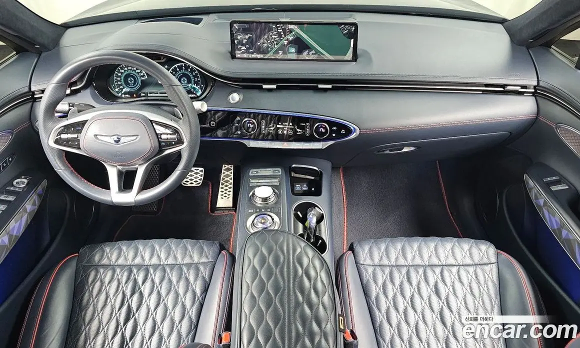 Genesis GV70 2021 2.5 автомат (гидро), фото 10 Genesis GV70 2021 2.5 автомат (гидро), фото 10