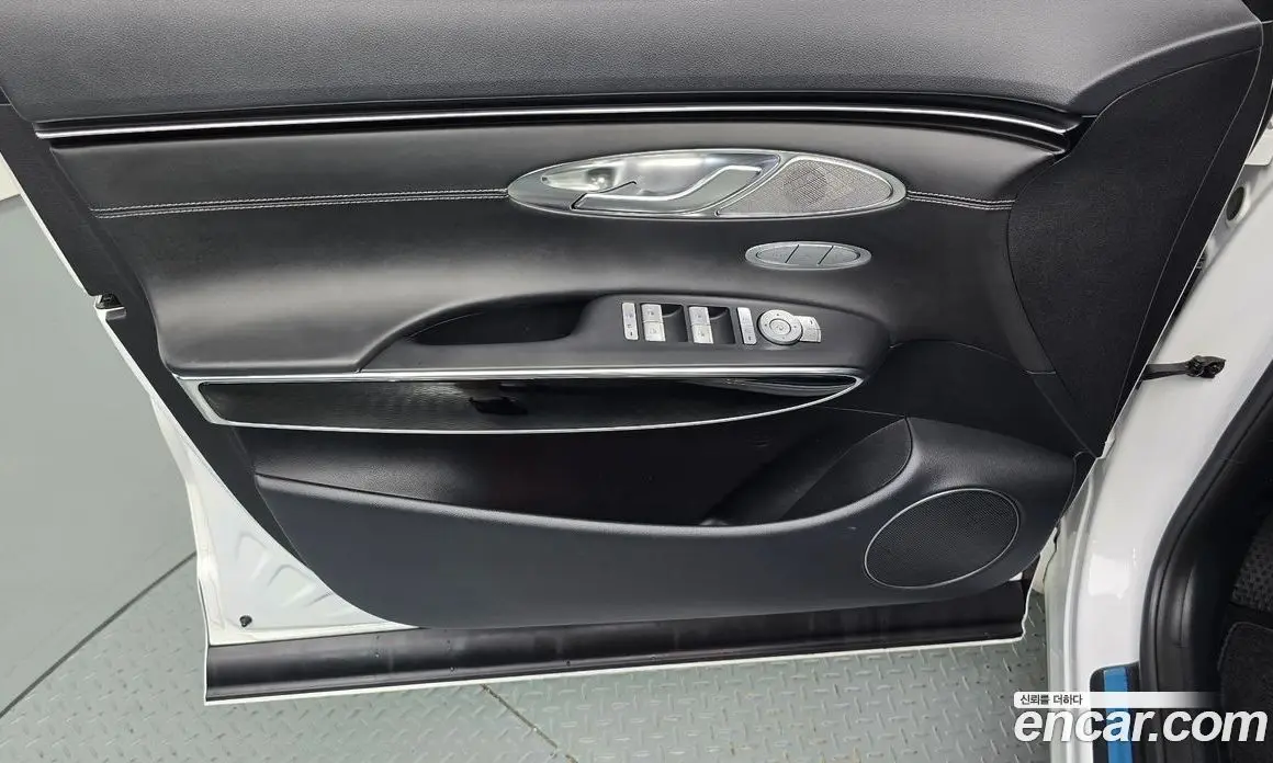 Genesis GV70 2021 2.5 автомат (гидро), фото 14