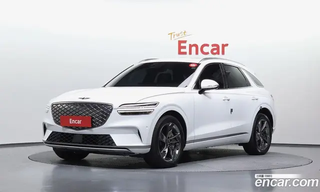 Genesis GV70, 2022, 64 870 км