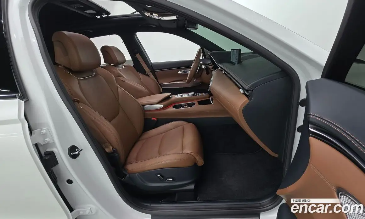 Genesis GV70 2023 2.5 автомат (гидро), фото 11