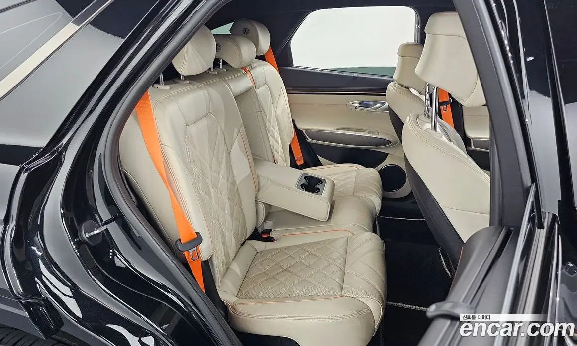 Genesis GV70 2025 2.5 автомат (гидро), фото 16