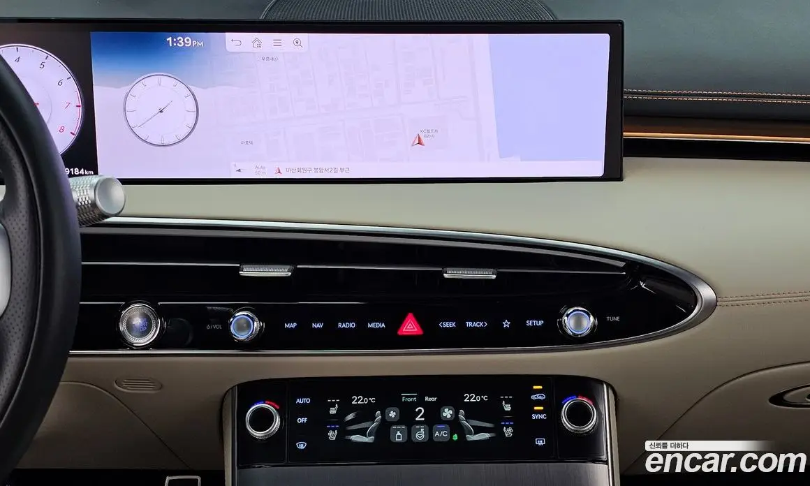Genesis GV70 2025 2.5 автомат (гидро), фото 20