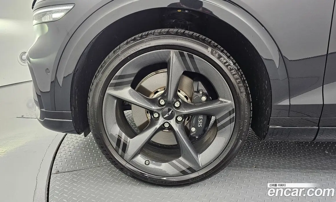 Genesis GV70 2025 2.5 автомат (гидро), фото 5