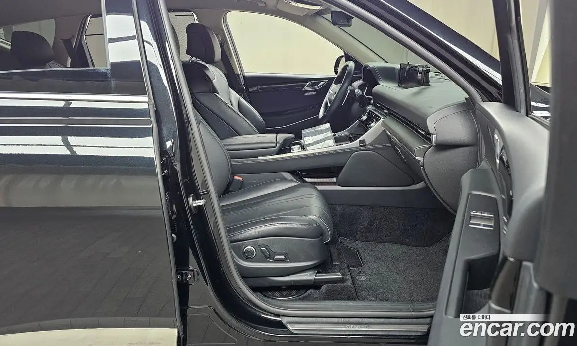 Genesis GV80 2023 3.0 автомат (гидро), фото 15