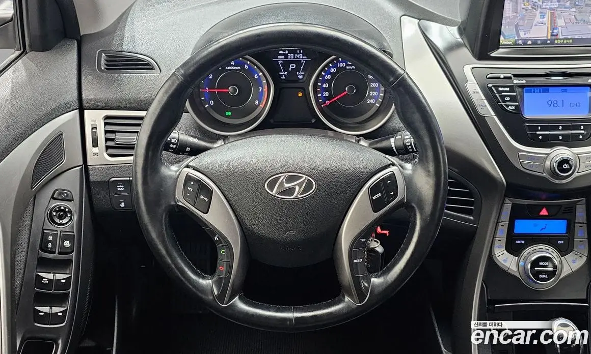 Hyundai Avante 2012 1.6 автомат (гидро), фото 18