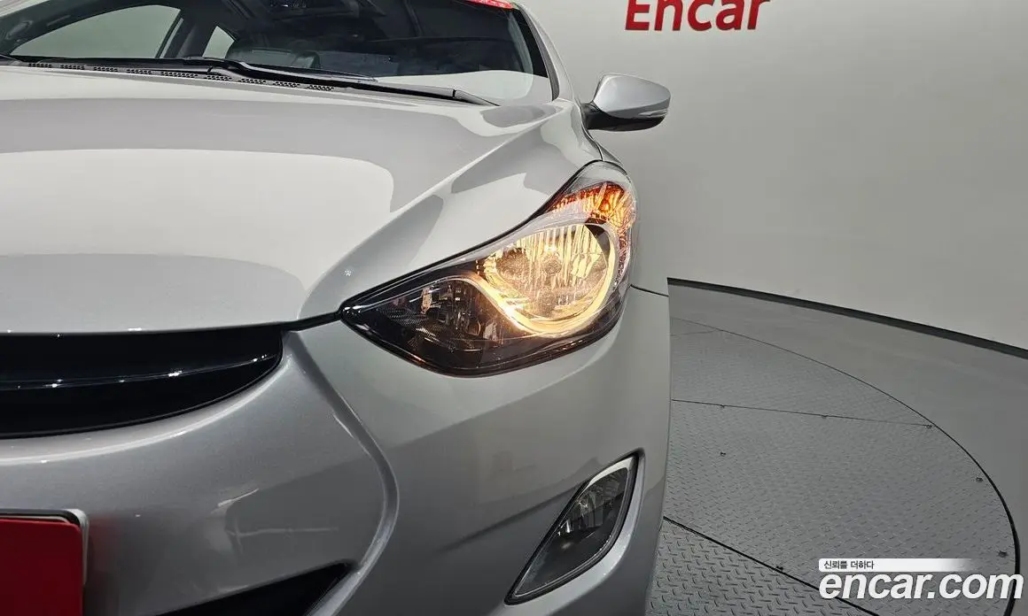 Hyundai Avante 2012 1.6 автомат (гидро), фото 7