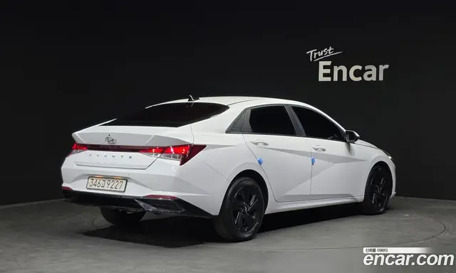 Hyundai Avante 2022 1.6 автомат (гидро), миниатюра 2