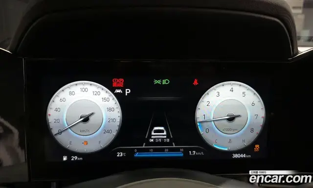 Hyundai Avante 2022 1.6 автомат (гидро), миниатюра 11