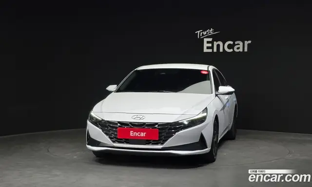 Hyundai Avante 2022 1.6 автомат (гидро), миниатюра 3