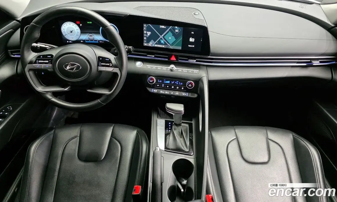 Hyundai Avante 2022 1.6 автомат (гидро), фото 10