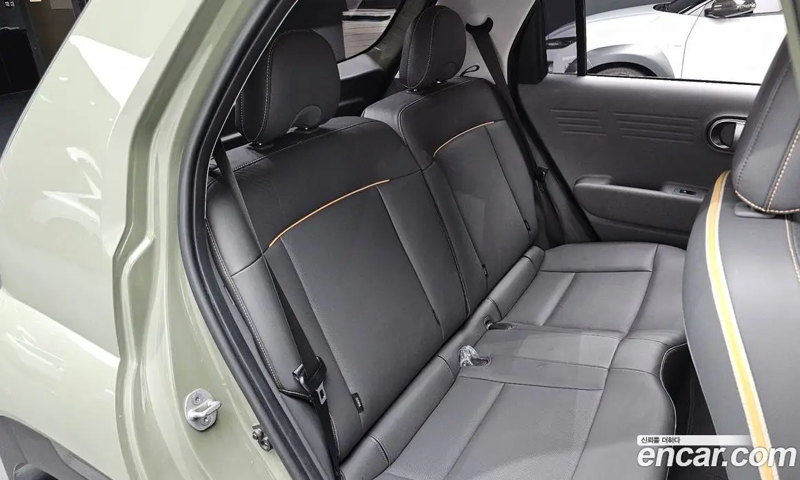 Hyundai Casper 2022 1.0 автомат (гидро), фото 17