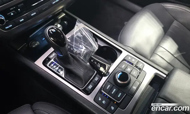 Hyundai Genesis 2015 3.3 автомат (гидро), миниатюра 12