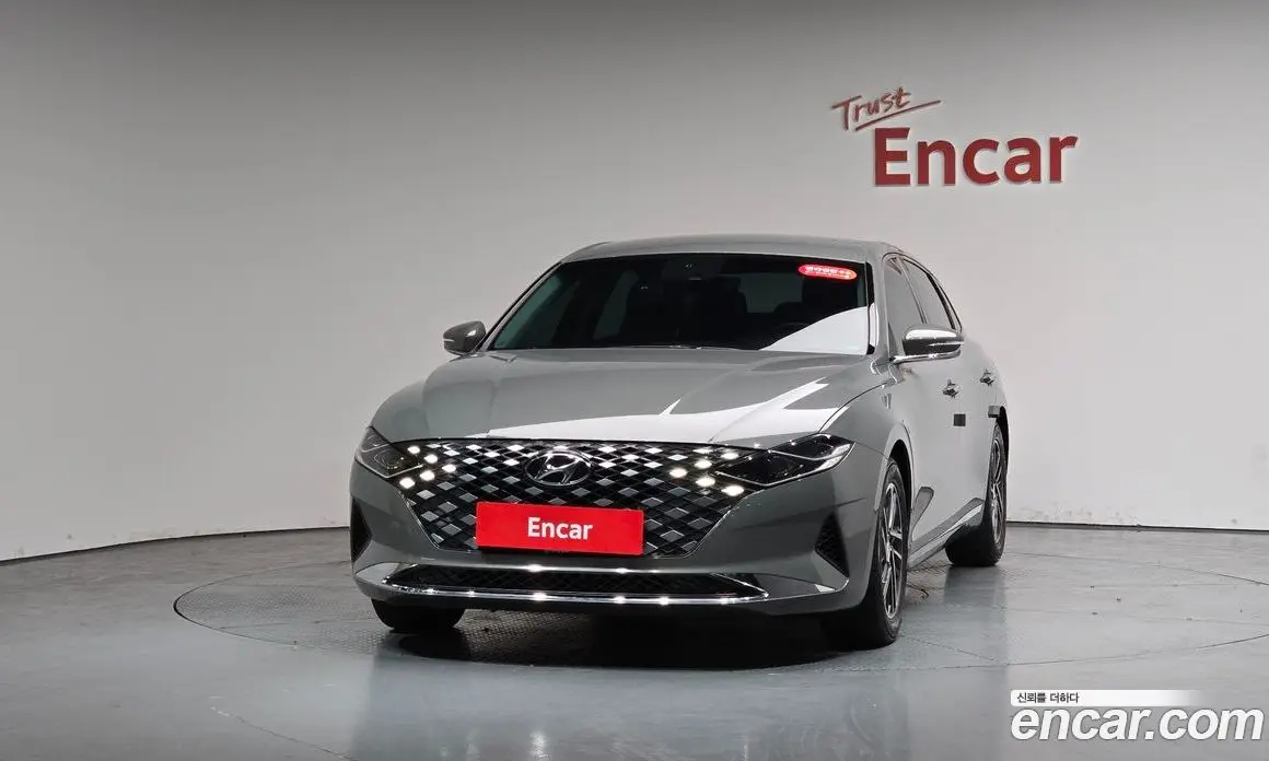 Hyundai Grandeur 2020 2.5 автомат (гидро), фото 2 Hyundai Grandeur 2020 2.5 автомат (гидро), фото 2