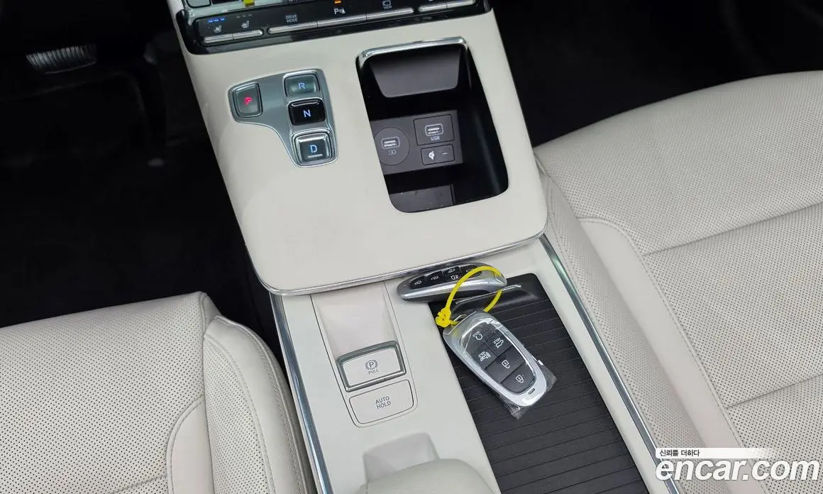 Hyundai Grandeur 2022 2.4 автомат (гидро), фото 12