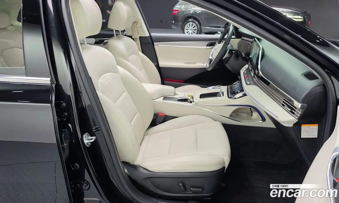 Hyundai Grandeur 2022 2.4 автомат (гидро), фото 16