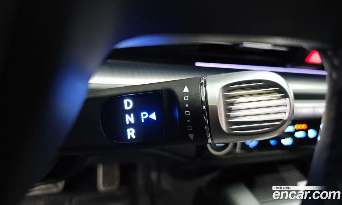 Hyundai Ioniq 6 2023 0.1 автомат (гидро), фото 12