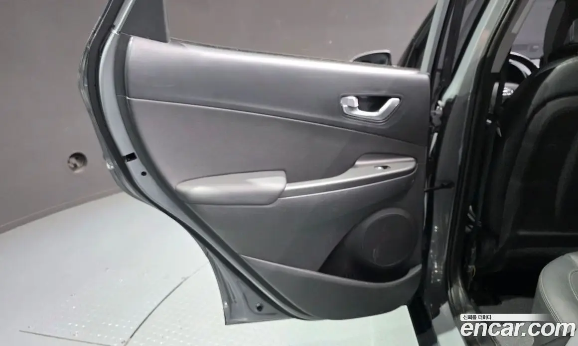 Hyundai Kona 2022 1.6 автомат (гидро), фото 15 Hyundai Kona 2022 1.6 автомат (гидро), фото 15