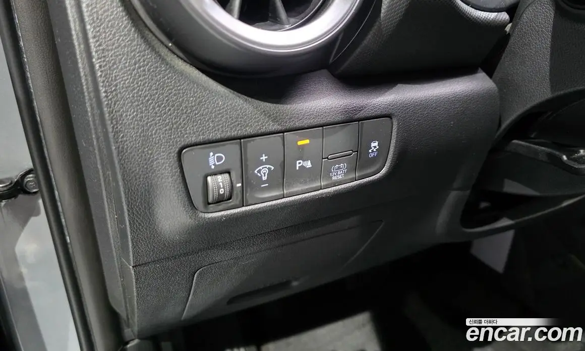 Hyundai Kona 2022 1.6 автомат (гидро), фото 18 Hyundai Kona 2022 1.6 автомат (гидро), фото 18