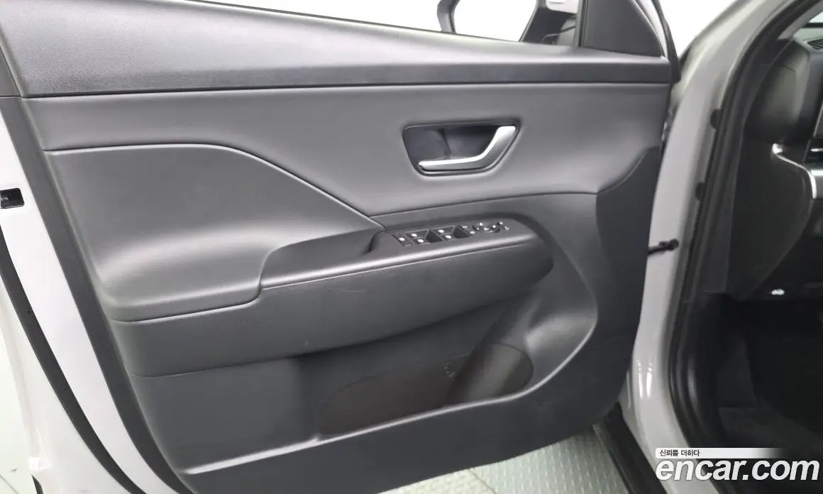 Hyundai Kona 2025 1.6 автомат (гидро), фото 14 Hyundai Kona 2025 1.6 автомат (гидро), фото 14
