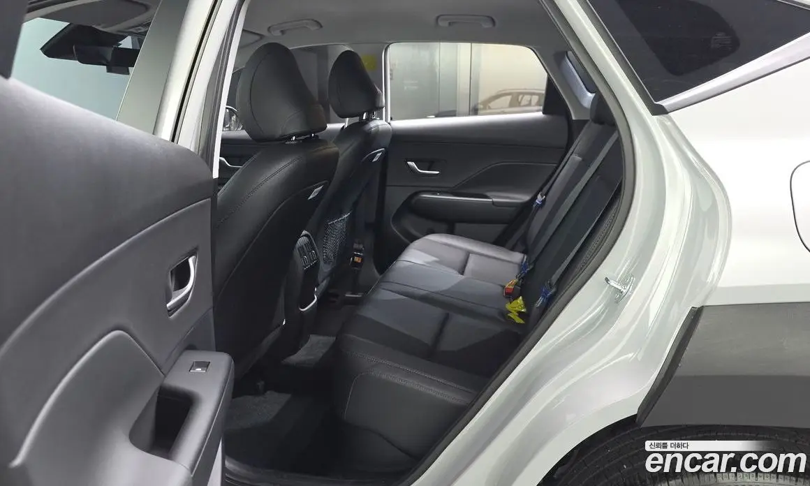 Hyundai Kona 2025 1.6 автомат (гидро), фото 16 Hyundai Kona 2025 1.6 автомат (гидро), фото 16