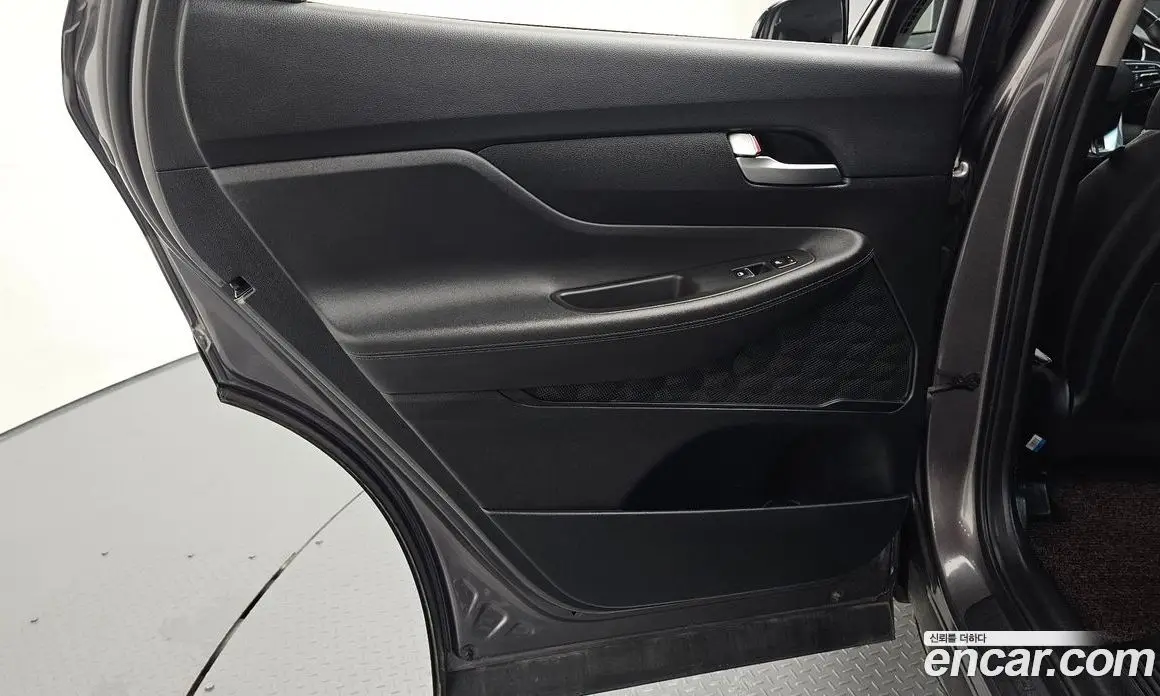 Hyundai Santa Fe 2019 2.0 автомат (гидро), фото 15