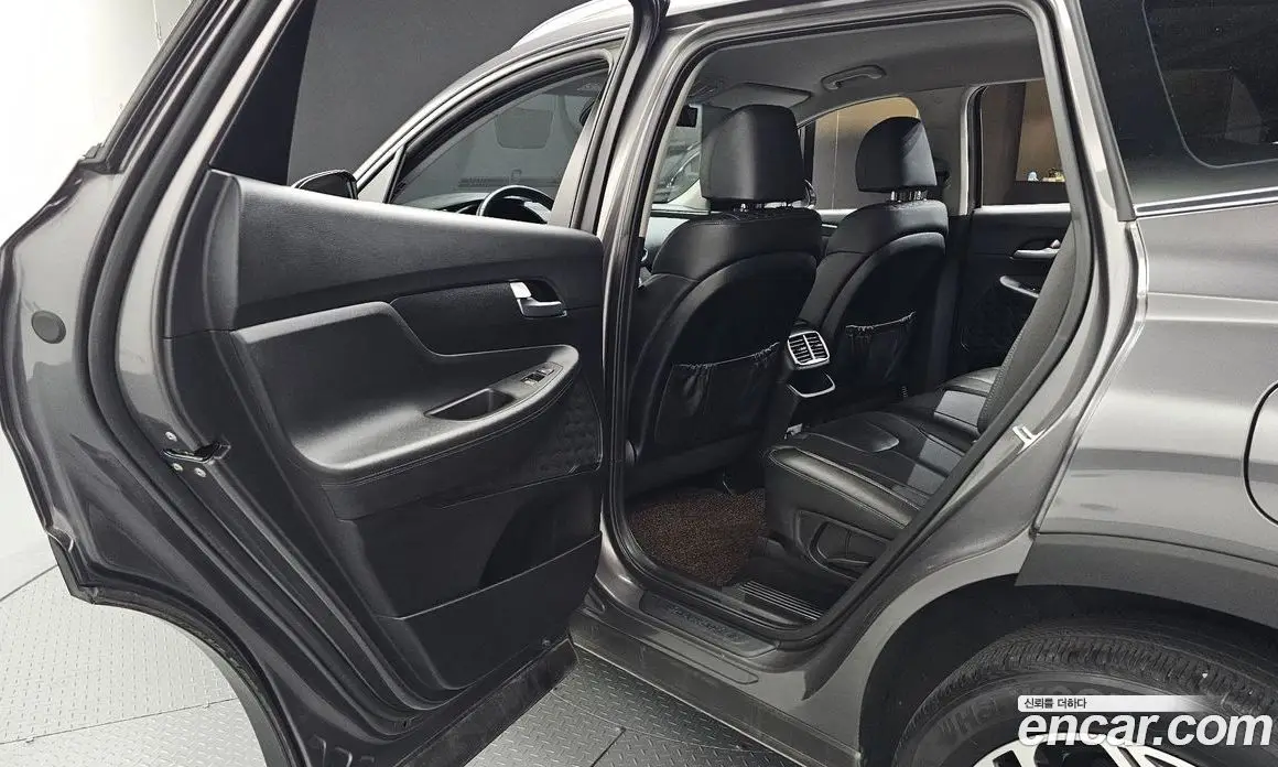 Hyundai Santa Fe 2019 2.0 автомат (гидро), фото 18