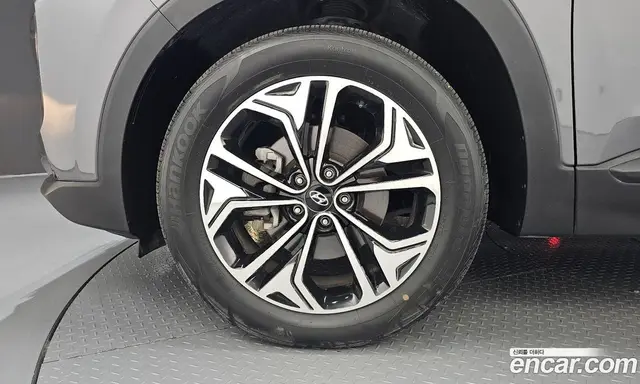 Hyundai Santa Fe 2019 2.0 автомат (гидро), миниатюра 5