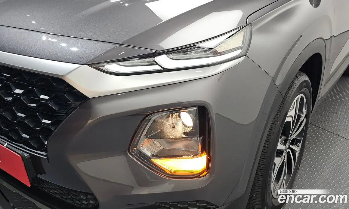 Hyundai Santa Fe 2019 2.0 автомат (гидро), фото 8