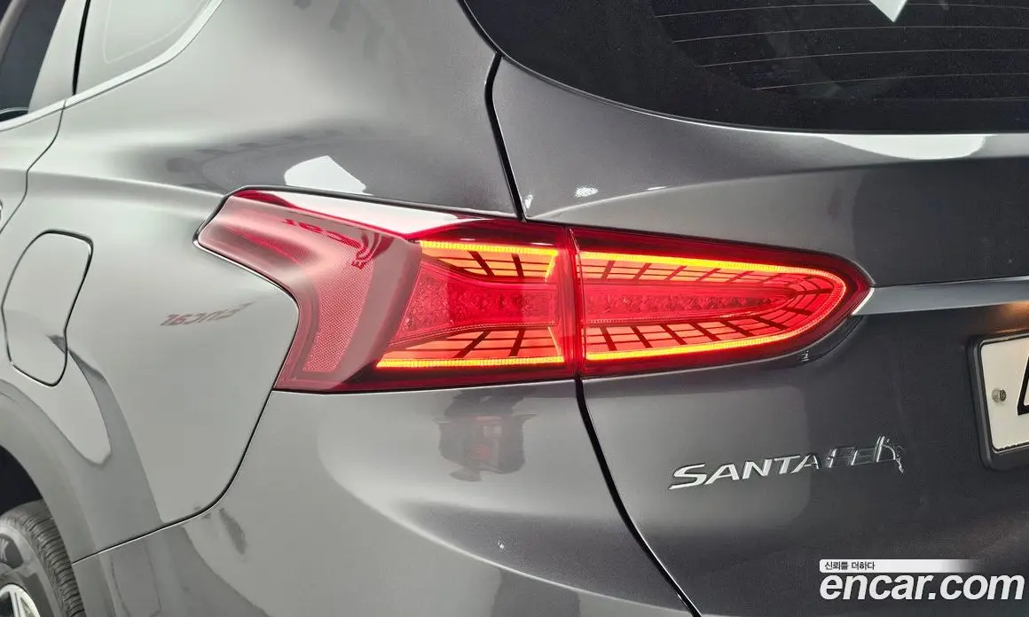 Hyundai Santa Fe 2019 2.0 автомат (гидро), фото 9