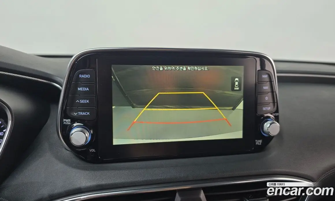 Hyundai Santa Fe 2020 2.0 автомат (гидро), фото 19 Hyundai Santa Fe 2020 2.0 автомат (гидро), фото 19