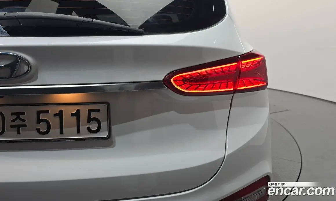 Hyundai Santa Fe 2020 2.0 автомат (гидро), фото 8 Hyundai Santa Fe 2020 2.0 автомат (гидро), фото 8