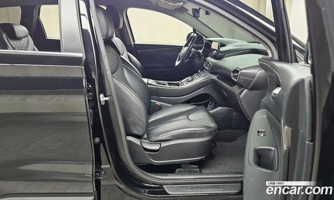 Hyundai Santa Fe 2022 2.5 автомат (гидро), фото 17 Hyundai Santa Fe 2022 2.5 автомат (гидро), фото 17