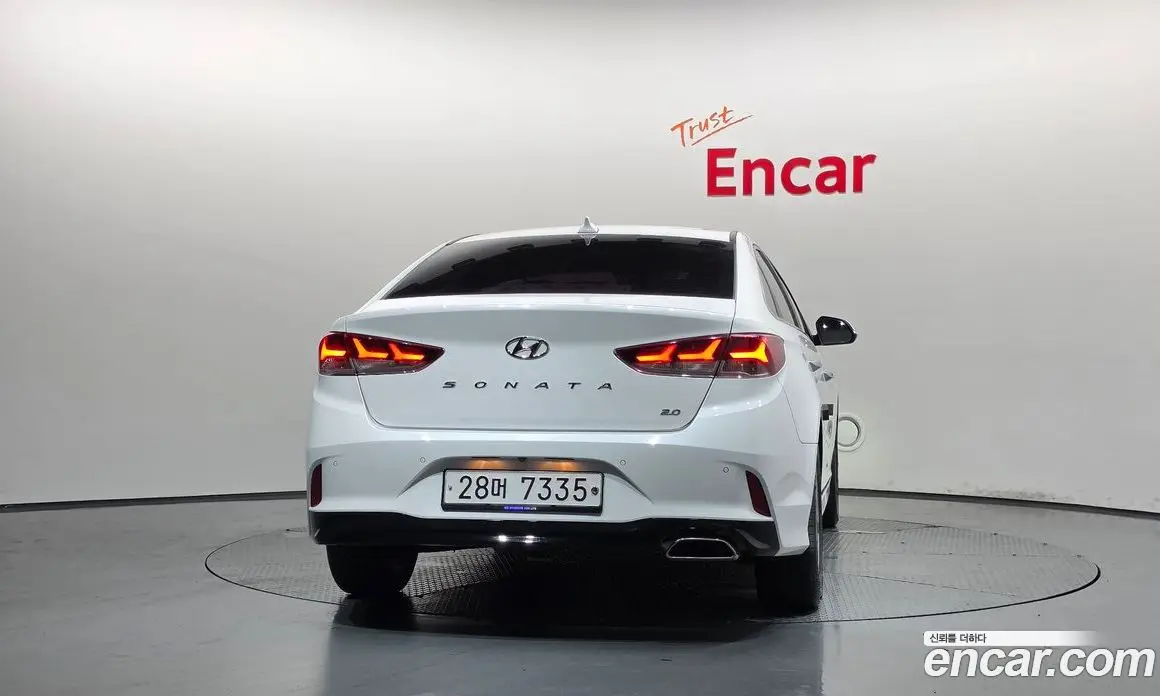 Hyundai Sonata 2017 2.0 автомат (гидро), фото 4 Hyundai Sonata 2017 2.0 автомат (гидро), фото 4
