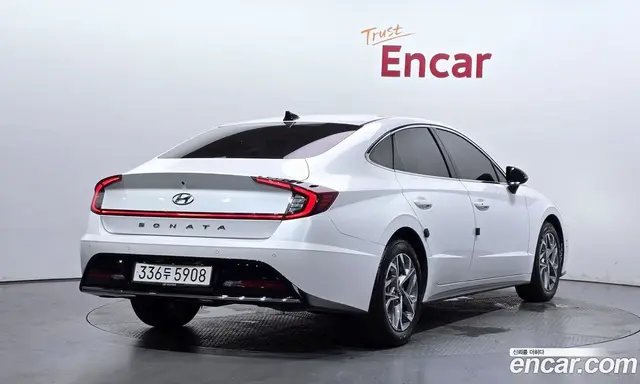 Hyundai Sonata 2022 2.0 автомат (гидро), миниатюра 2