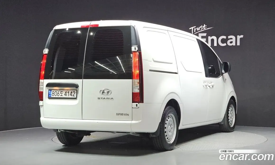 Hyundai Staria 2022 2.2 автомат (гидро), фото 2 Hyundai Staria 2022 2.2 автомат (гидро), фото 2