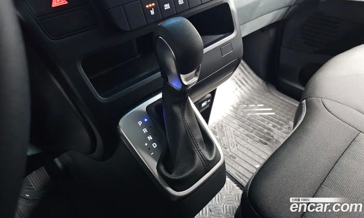 Hyundai Staria 2022 2.2 автомат (гидро), фото 12 Hyundai Staria 2022 2.2 автомат (гидро), фото 12