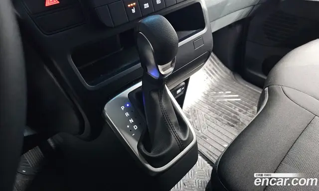 Hyundai Staria 2022 2.2 автомат (гидро), миниатюра 12