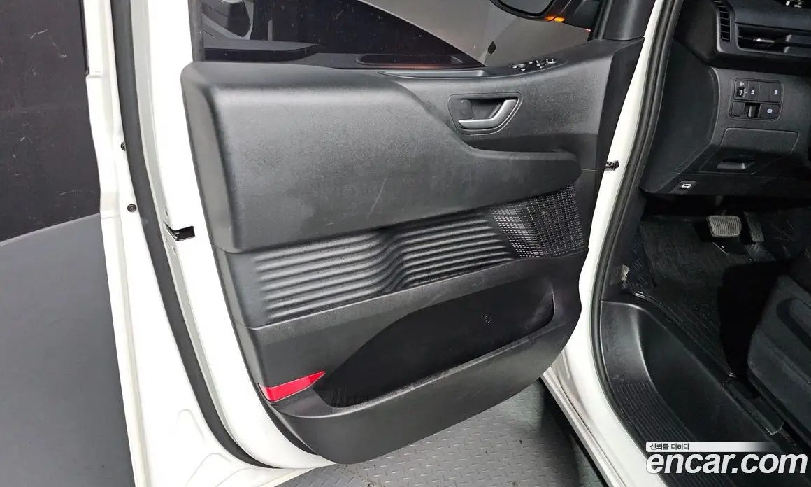 Hyundai Staria 2022 2.2 автомат (гидро), фото 14 Hyundai Staria 2022 2.2 автомат (гидро), фото 14