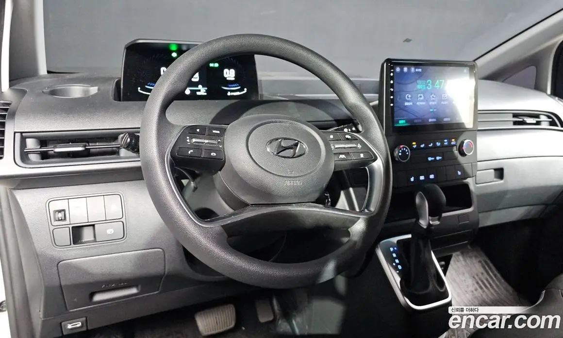 Hyundai Staria 2022 2.2 автомат (гидро), фото 17 Hyundai Staria 2022 2.2 автомат (гидро), фото 17