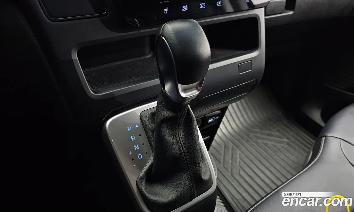 Hyundai Staria 2022 2.2 автомат (гидро), фото 12 Hyundai Staria 2022 2.2 автомат (гидро), фото 12