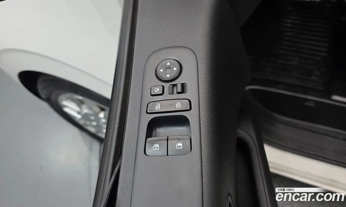 Hyundai Staria 2022 2.2 автомат (гидро), фото 20 Hyundai Staria 2022 2.2 автомат (гидро), фото 20