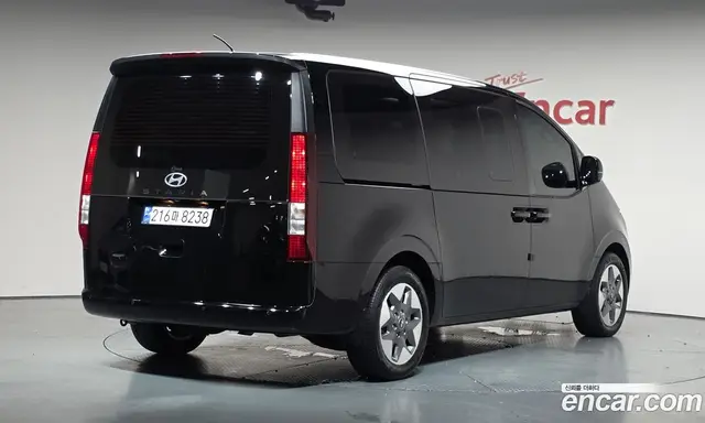 Hyundai Staria, 2024, 31 723 км