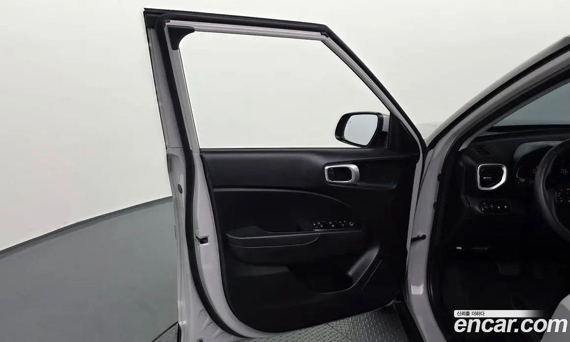 Hyundai Venue 2025 1.6 автомат (гидро), фото 14 Hyundai Venue 2025 1.6 автомат (гидро), фото 14