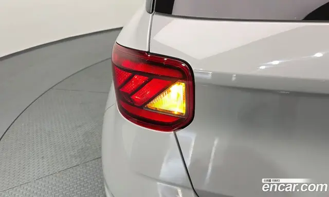 Hyundai Venue 2025 1.6 автомат (гидро), миниатюра 9 Hyundai Venue 2025 1.6 автомат (гидро), миниатюра 9