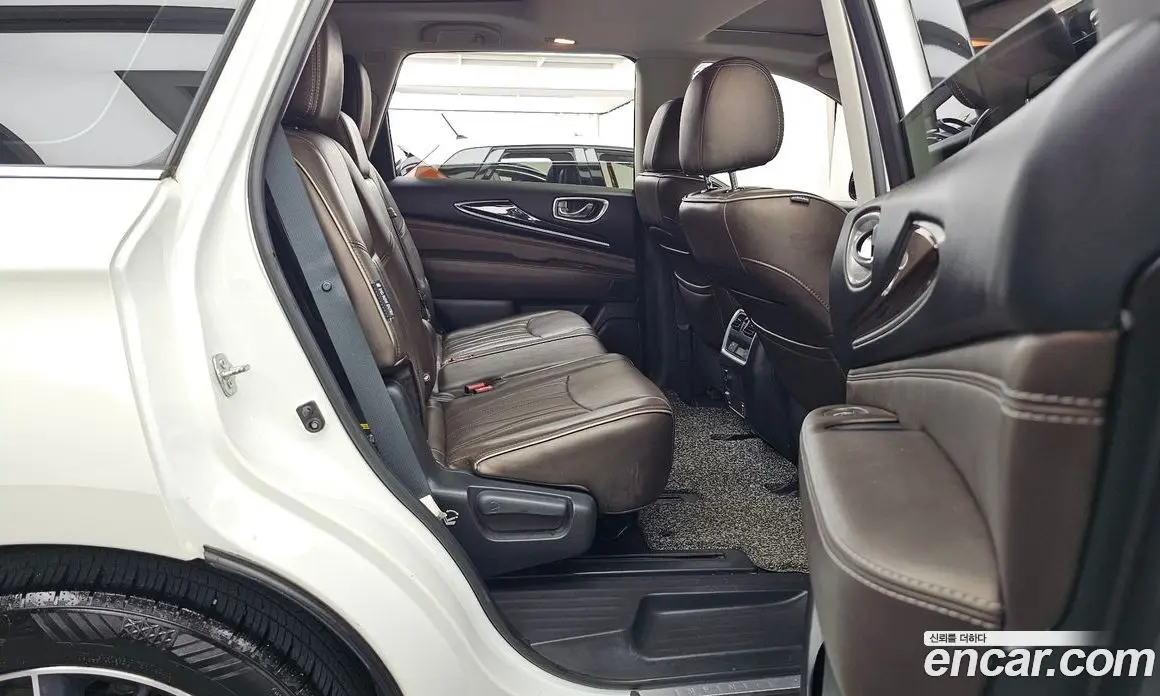 Infiniti QX60 2018 3.5 автомат (гидро), фото 18 Infiniti QX60 2018 3.5 автомат (гидро), фото 18