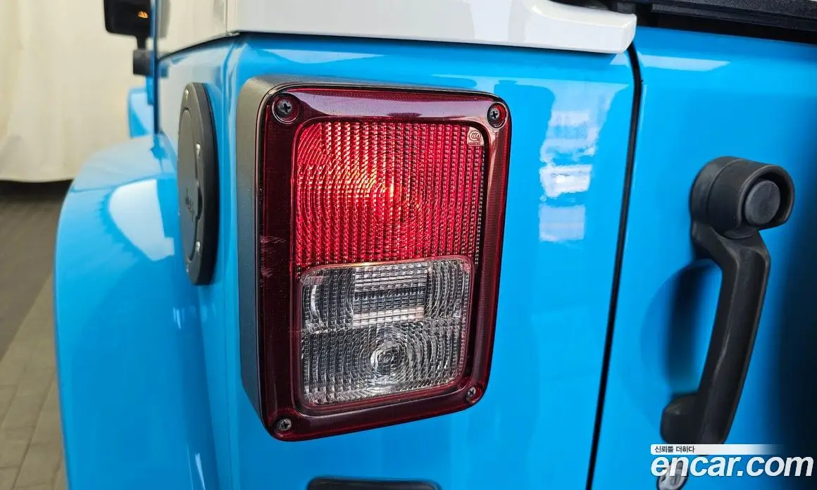 Jeep Wrangler 2017 3.6 автомат (гидро), фото 9 Jeep Wrangler 2017 3.6 автомат (гидро), фото 9