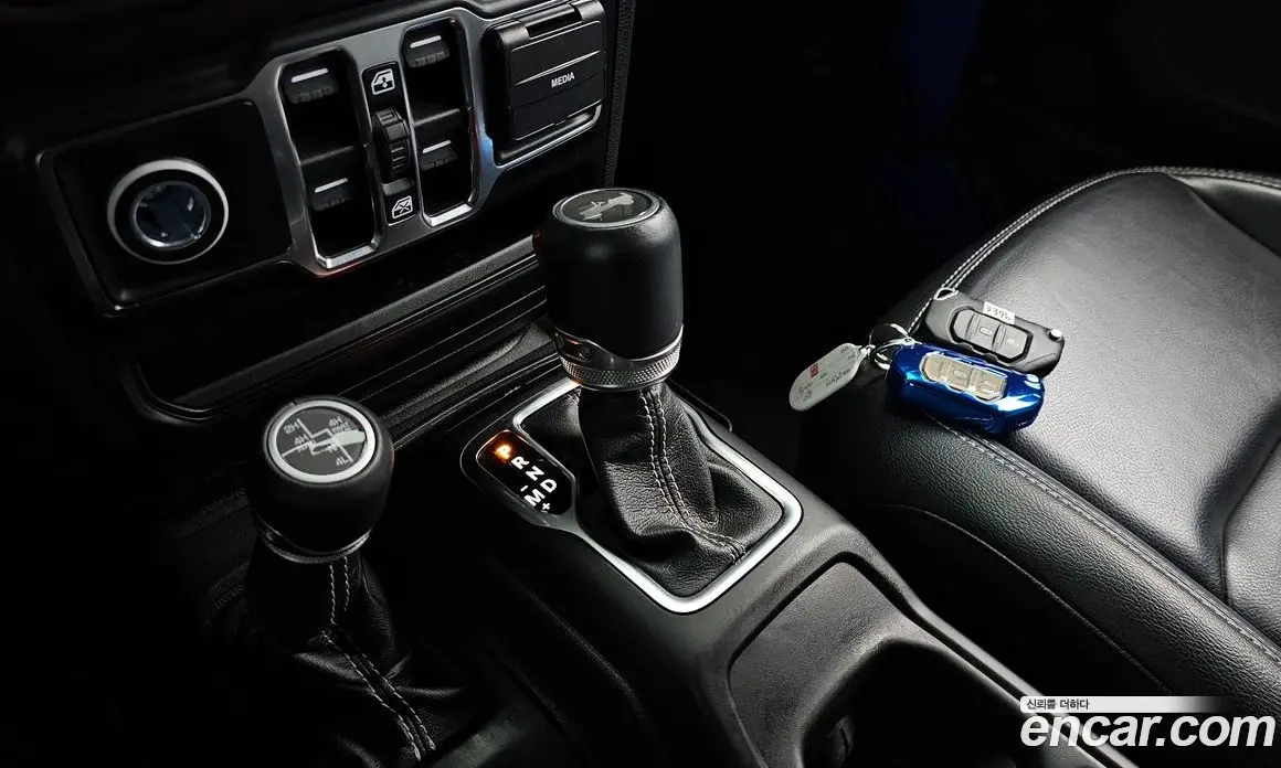 Jeep Wrangler 2021 2.0 автомат (гидро), фото 12