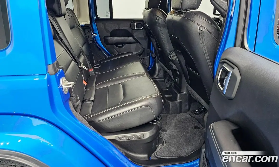Jeep Wrangler 2021 2.0 автомат (гидро), фото 16