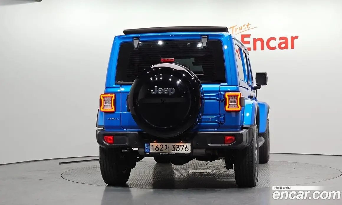 Jeep Wrangler 2021 2.0 автомат (гидро), фото 4